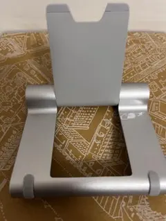 amazonbasics スマホスタンド シルバー