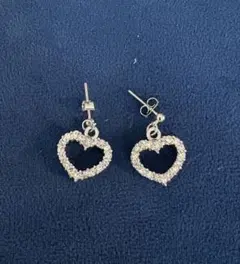 クリスタルハート型ピアス 約10mm