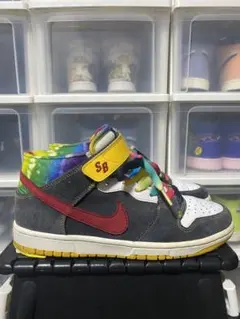 Nike SB Dunk MID タイダイ
