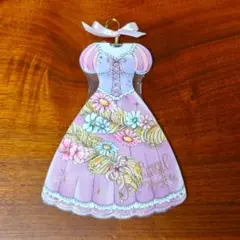 【未開封】 ディズニーストア　ラプンツェル　ドレス型メモ帳
