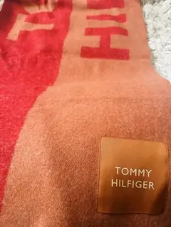 TOMMY HILFIGER ロゴ入りマフラー