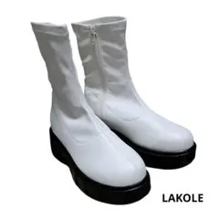 ​【新品未使用】LAKOLE ホワイトスニーカーブーツ Lサイズ サイドジップ
