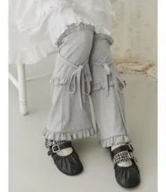 merry jenny フリルリブフレアパンツ タグ付き