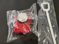 【新品未使用】ワインダーランチャー 白×赤 ベイブレードX