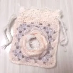 バラのポーチ.*・゜ 巾着袋 編み物 かぎ針編み