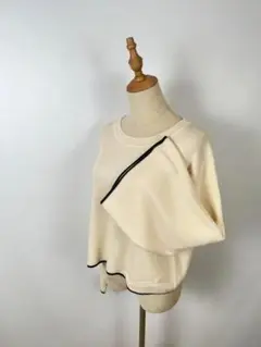 ノーリーズ　レイミラー　ニット　セーター　ベルスリーブ　新品未使用タグ付き　白