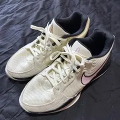 NIKE JA2 バスケットボールシューズのサムネイル