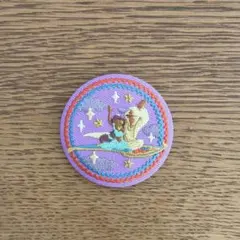 ディズニー刺繍缶バッジ　アラジン