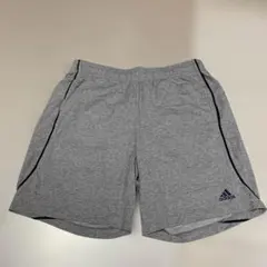 adidas グレー ショートパンツ 大きいサイズ