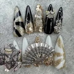 ゴールドホワイトブラック成人式ネイルチップ