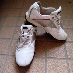 Tourstage ゴルフシューズ 白　23センチ