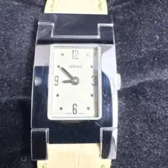 VERSACE ヴェルサーチ レディースレザー 腕時計 クォーツ 動作品のサムネイル