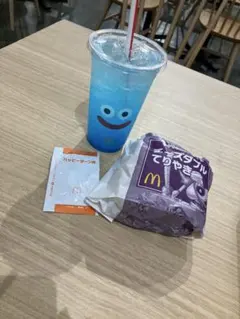 スライム　空のコップ　洗ってます