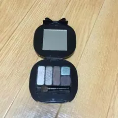 ほぼ新品 MAC限定アイシャドウセット