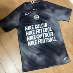ナイキ　NIKE ウェア　フットボールT サッカー　フットサル　ストリート