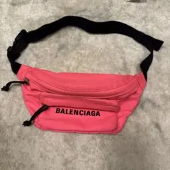 BALENCIAGA ボディバッグ レッド - メルカリ