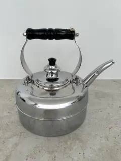 Item thumbnail for item fd43a80a-2d3e-45e0-ac9f-b7bcbe6df94c