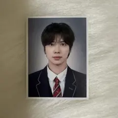 txt テヒョン 証明写真 モアゾーン