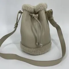 Item thumbnail for item d1a62595-d2da-48c1-a7d6-5cdead219fe1