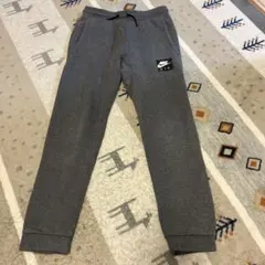 Nike スウェットパンツ グレー