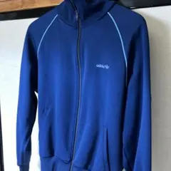 adidas ネイビー ジップアップジャージ