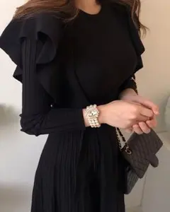 Miniministore ショルダーフリルニットワンピース