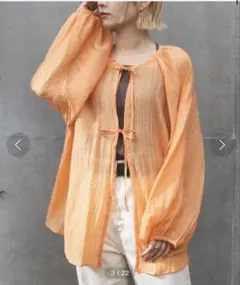 MIEL CRISHUNANT 前後2WAYリボンシアーブラウスのサムネイル
