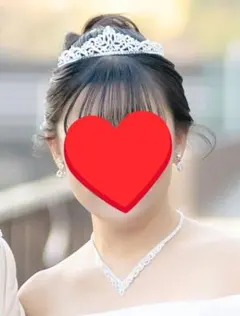 お値下げ【ウェディング】ティアラ・ネックレス・イヤリング(グローブのおまけつき)
