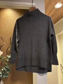 nano universe ダークグレー タートルネックセーター