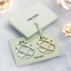 PRADA beauty ノベルティ クリスマスオーナメント