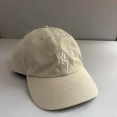 ニューヨーク・ヤンキース ベースボールキャップ ベージュ