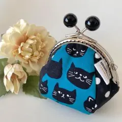 【ハンドメイド】ねこ柄 がま口ポーチ　青