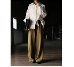 アンティカ 美形ストレート オフィスカジュアル オリーブ カーキ 現行品のサムネイル