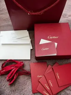 カルティエの空箱