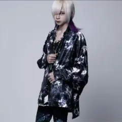 civarize V系qjmシャツ ブル4 ドレープ 花柄フラワー mix - メルカリ