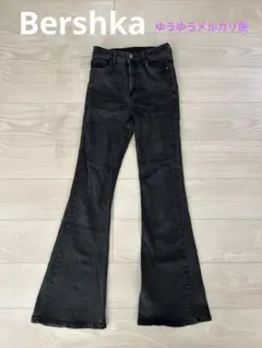 Bershka ブラック フレアデニム