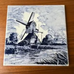 デルフト 陶器 オランダ 深みのあるブルーで独自の世界を描き出す