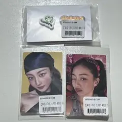 ジヒョ ラバーピンズセット オリジナルステッカー