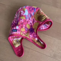 patagonia 花柄フリース帽子