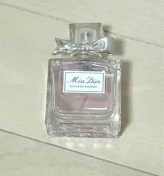 ミスディオール香水ブルーミングブーケ50ミリ