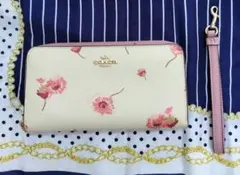 COACH コーチ 長財布 ラウンドファスナー 花柄フローラル ピンク