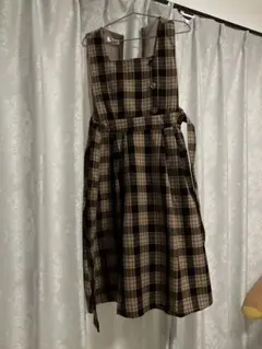 チェック柄サロペットワンピース