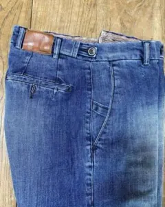 Item thumbnail for item 14918448-1de7-42a5-a7a9-79cd659c2cd2