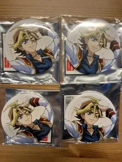 V BIG缶バッジ コラボカフェ本舗Blanc 遊戯王ZEXAL - メルカリ