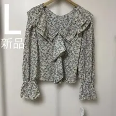 お値下げ！しまむらrivietta 小花フリルブラウス　L