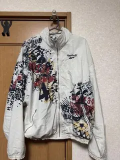 Reebok ナイロンジャケット グラフィックプリント
