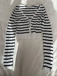 白黒ストライプ クロップドニット 長袖