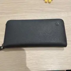 ニクソン　長財布