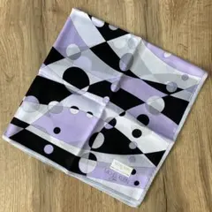 新品未使用　MICHEL KLEIN 幾何学模様 ハンカチ