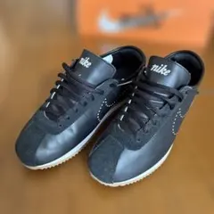 NIKEスニーカー　本革24.5cm ブラック